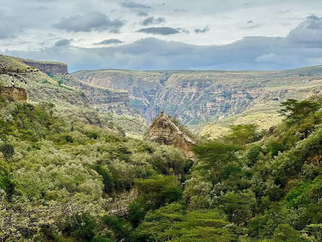 Hells Gate National Park